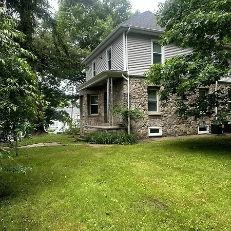 1 Ridgeway Avenue Villa Providence Exterior photo