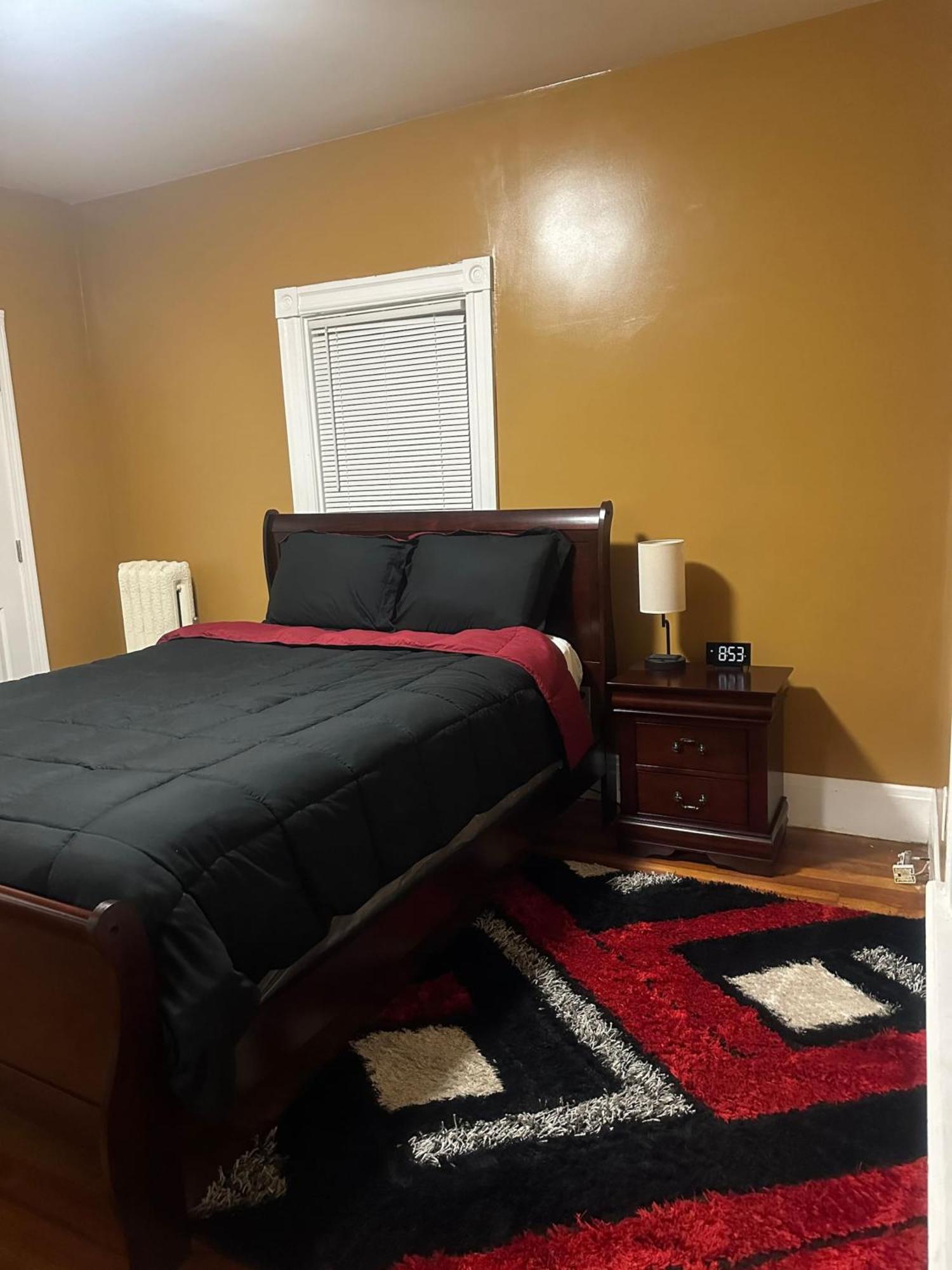 1 Ridgeway Avenue *